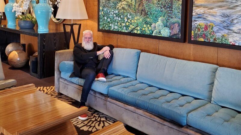 EcoLux☆Lifestyle: Fashion Santa Slays While in YVR for Indochino Shoot