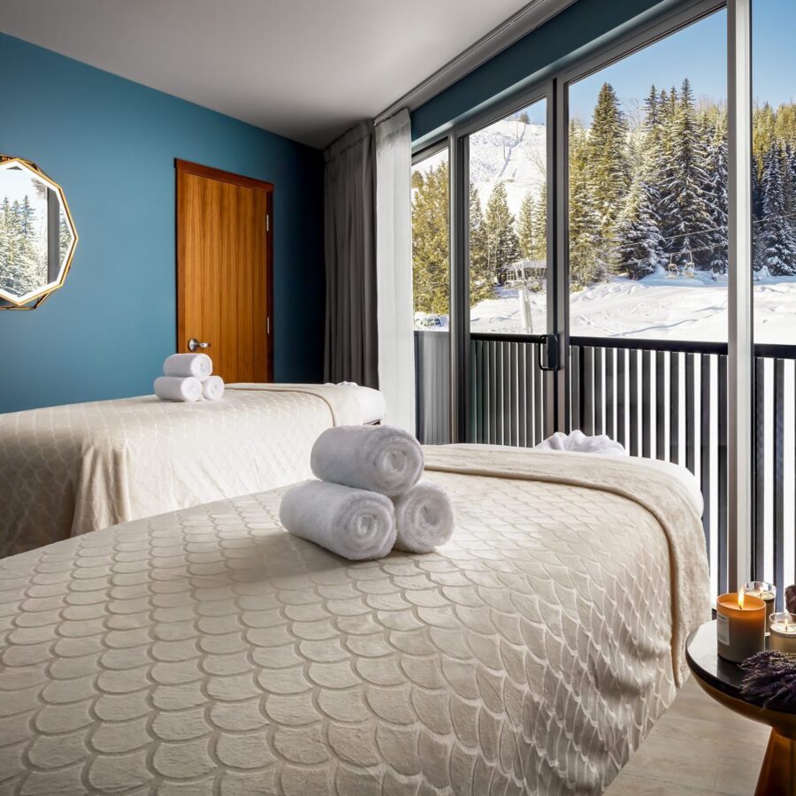 The Josie Hotel, Rossland, Ski Vacation, Helen Siwak, Vancouver, BC, Vancity, YVR